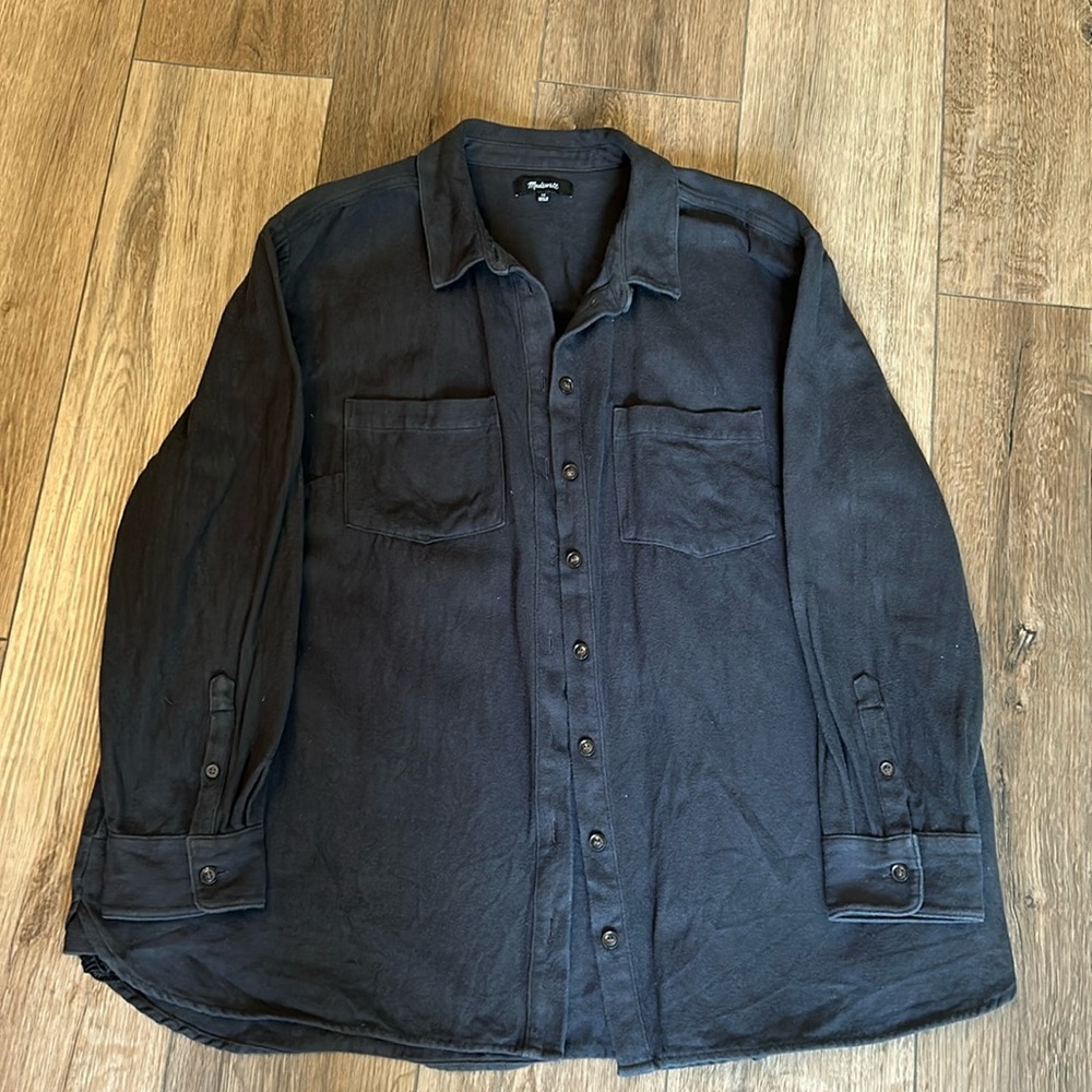 Madewell plus size grey button down top